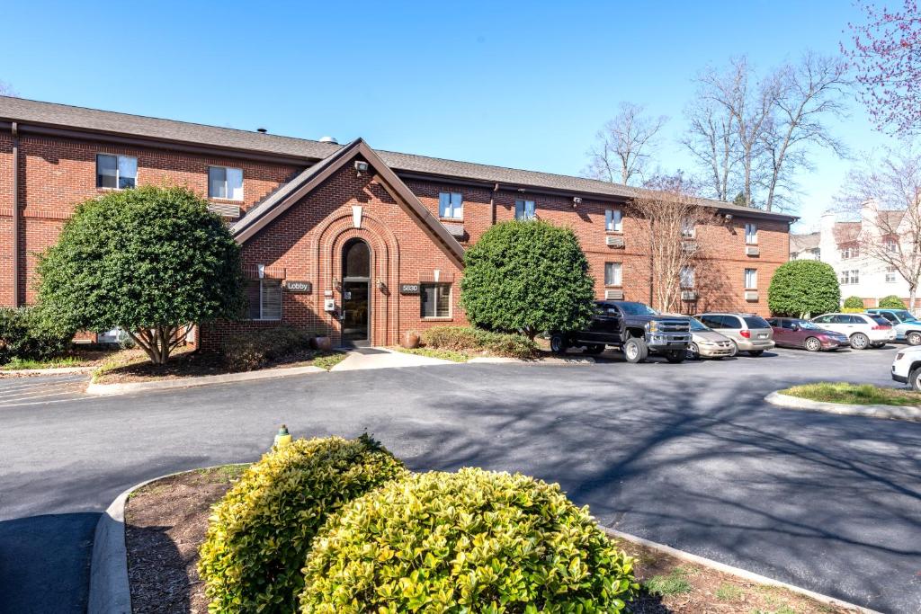 Extended Stay America Suites - Charlotte - Tyvola Rd - Executive Park Main image 1